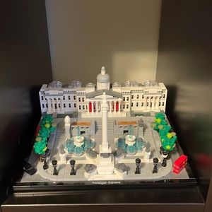 Lego Architecture Trafalgar Square